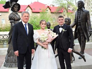 Радий Хабиров поздравил со свадьбой участника СВО Артура Галеева и его невесту