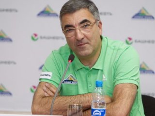 Леонид Вайсфельд поделился мыслями о борьбе за плей-офф на Востоке КХЛ