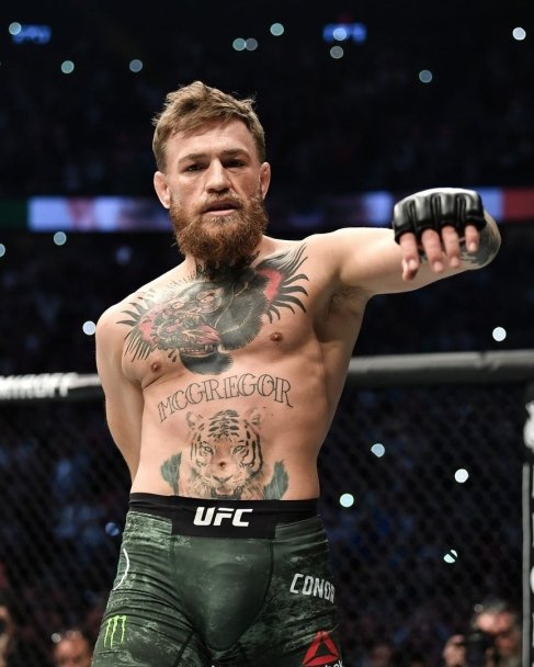 Президент UFC: «Конор получит реванш с Хабибом, если победит Серроне» Президент UFC: «Конор получит реванш с Хабибом, если победит Серроне»