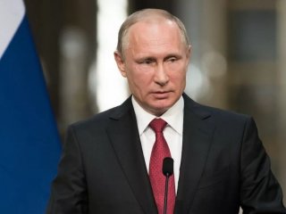 Путин поручил сократить сроки получения маткапитала