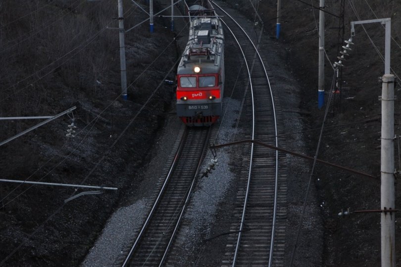 Поезд можно считать. Станция Шугуровка. Пригородные поезда РЖД по Башкирии.