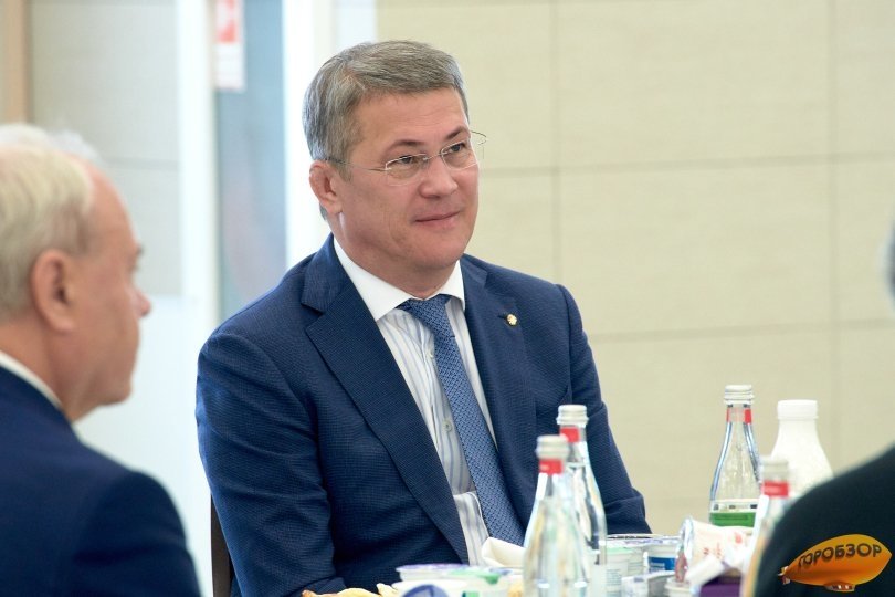 «Обнимем, расцелуем и премию дадим»: Радий Хабиров призвал глав районов бороться с правонарушениями «Обнимем, расцелуем и премию дадим»: Радий Хабиров призвал глав районов бороться с правонарушениями