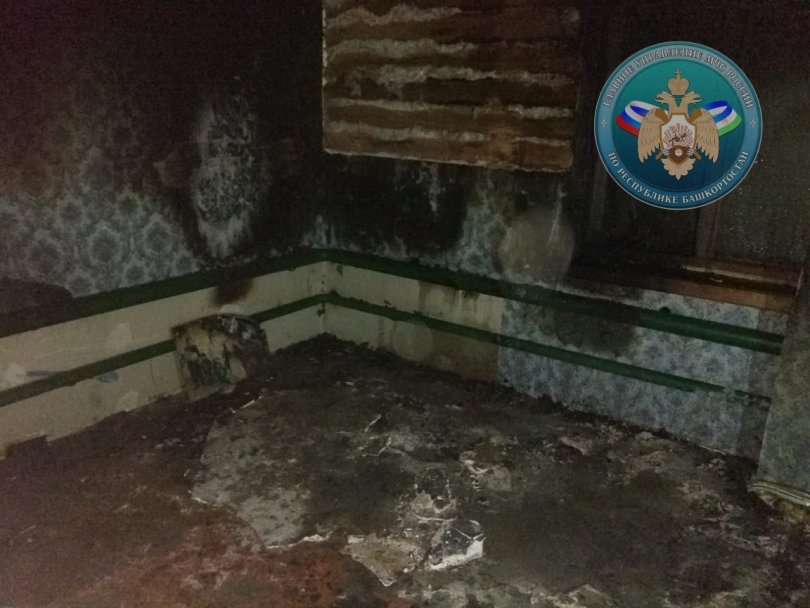 В Башкирии 2-летний ребенок скончался в страшном пожаре (ФОТО) В Башкирии 2-летний ребенок скончался в страшном пожаре (ФОТО)