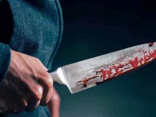 В Башкирии мужчина ударил ножом молодого собутыльника