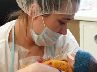 В Башкирии врачи спасли жизни молодой мамы с опасной болезнью и ее новорожденного малыша