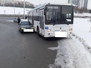 В Уфе произошли два ДТП с автобусами с пассажирами 
