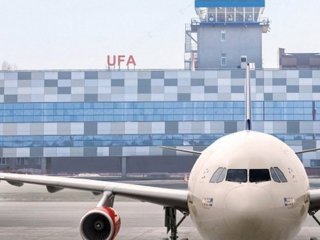 Неизвестные сообщили о заминированном самолете, следующем из Москвы в Уфу 