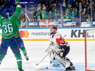 «Салават Юлаев» обыграл в овертайме «Авангард» во втором матче серии плей-офф КХЛ