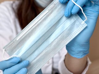 Семь новых тест-систем на коронавирус прошли госрегистрацию в России