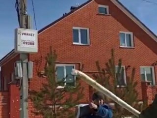 Уфимец избил электромонтера дубиной за отключение электричества