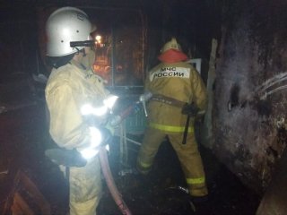В Башкирии из пожара вынесли женщину, она скончалась в больнице