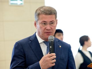 «Мы точно всех перезаражаем»: Радий Хабиров об очередях на оплату услуг ЖКХ