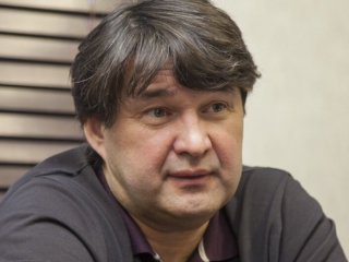 Шамиль Газизов: «Этот сезон РПЛ, наверное, нужно уже досрочно завершить»