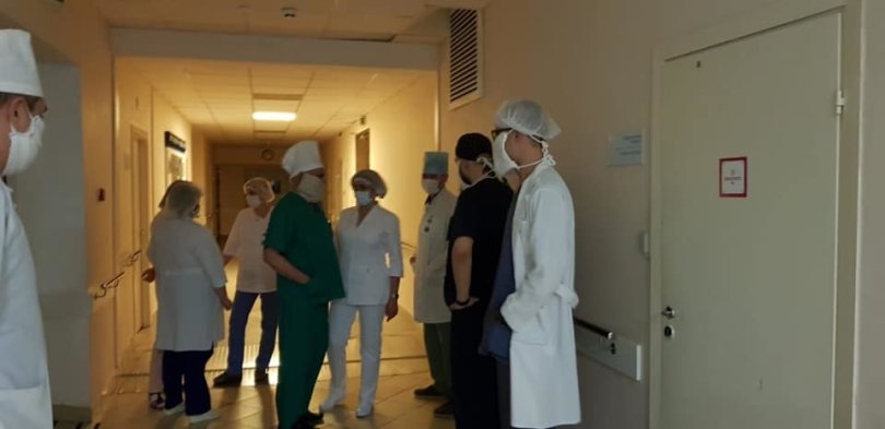 В Уфе главврач РКБ сообщила первые результаты анализов на коронавирус у госпитализированных медиков В Уфе главврач РКБ сообщила первые результаты анализов на коронавирус у госпитализированных медиков
