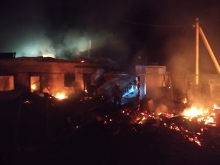 В Башкирии в пожаре погибли мать и сын