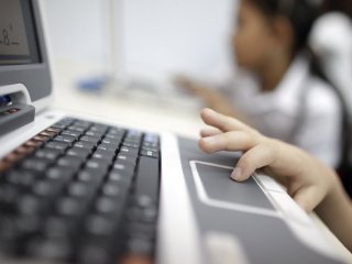 В мэрии Уфы рассказали, как долго продлится онлайн-обучение в школах из-за коронавируса