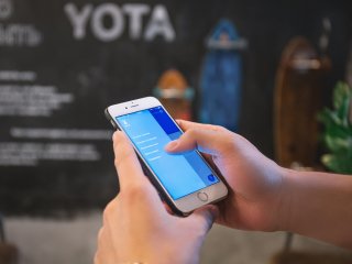 Yota открыла продажи SIM-карт в Merlion