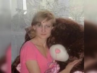 «Люблю своих дочурок»: что известно о женщине, выбросившей новорожденного ребенка в мусорку