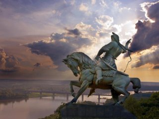 Мэрию Уфы оштрафовали за плохое состояние памятника Салавату Юлаеву