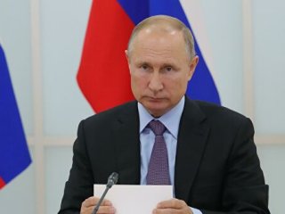 Владимир Путин отменил режим нерабочих дней