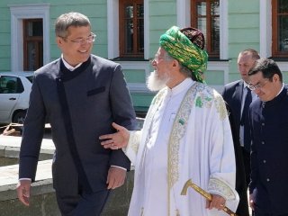 Радий Хабиров трогательно высказался о «главном хранителе веры» в Башкирии