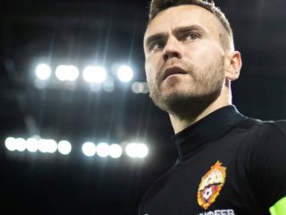Василий Уткин: «Акинфеев задумался после поражения от «Зенита» о том, чтобы закончить с футболом»