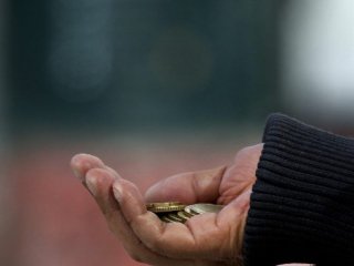 «Жить вообще невыносимо»: многим жителям Башкирии удержали часть пенсии