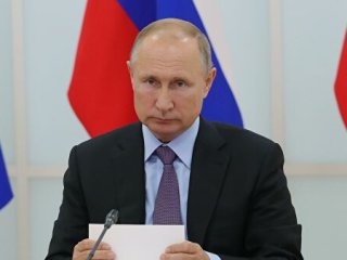 Путин выступил против полного перехода на дистанционное обучение
