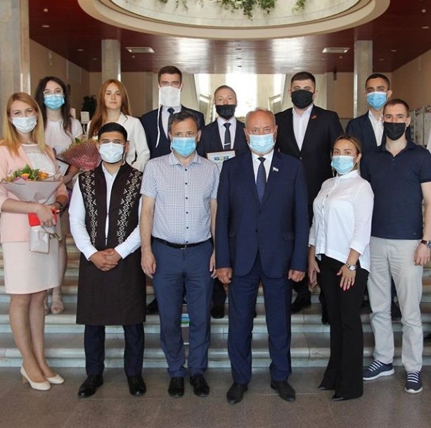 В Башкирии создадут правовую базу для поддержки волонтеров В Башкирии создадут правовую базу для поддержки волонтеров