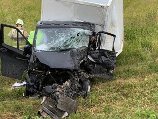 В жестком ДТП с грузовиками погиб 35-летний житель Башкирии