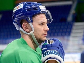 Гол дня. Кадейкин шикарно переиграл вратаря «Автомобилиста» (ВИДЕО)