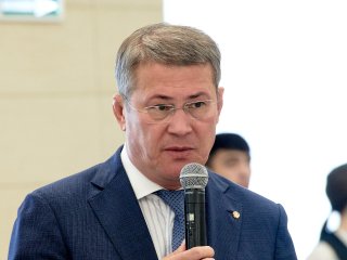 «Бить тревогу»: Радий Хабиров высказался о ситуации с коронавирусом в Башкирии