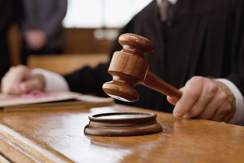Суд прекратил дело в отношении чиновника Белого дома Азата Галина Суд прекратил дело в отношении чиновника Белого дома Азата Галина