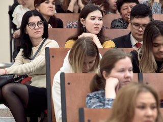 Студентов вузов Башкирии могут перевести на удаленный режим