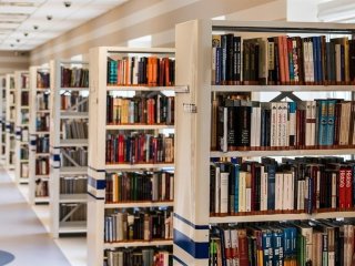 В Башкирии модельные библиотеки начали оборудовать умными полками
