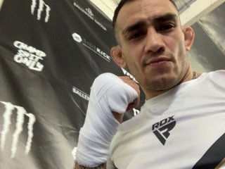 «До скорой встречи, лепрекон». Фергюсон обратился к Макгрегору