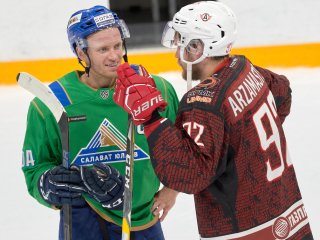 Где и во сколько смотреть матч «Автомобилист» – «Салават Юлаев»?
