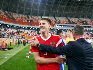 Воспитанник «Уфы» дебютирует в сборной. Составы на матч Молдавия – Россия