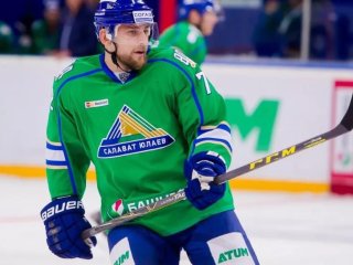 Болельщики «Салавата» почтят память Артема Чернов