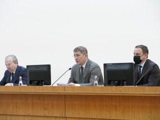 Глава Башкирии раскритиковал «БСК» за экологическую обстановку в Стерлитамаке