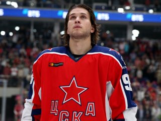 Мамин и Горбунов устроили драку в матче ЦСКА – минское «Динамо» (ВИДЕО)