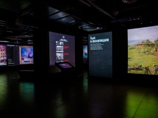 Мультимедийная выставка «Память поколений. Великая Отечественная война в изобразительном искусстве» завершает свою работу в Уфе