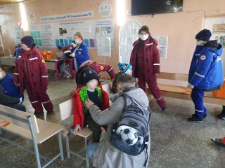 В Башкирии дети массово отравились хлором в бассейне