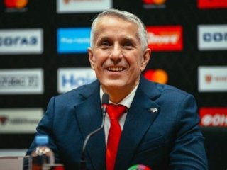 Боб Хартли – о победе над «Салаватом», звене Маннинена и о том, произошли ли изменения с приходом Ламсы