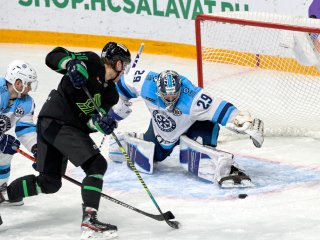 Букмекеры оценили шансы «Сибири» на победу в матче с «Салаватом»