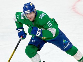 «Салават Юлаев» обыграл «Амур» в матче на выезде