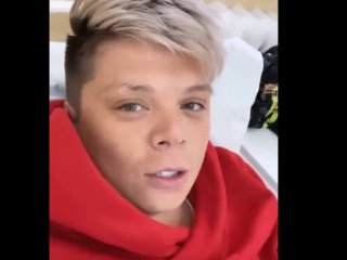 Элвин Грей опубликовал видео из больницы