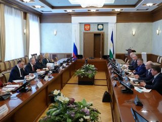 В Уфе обсудили строительство нового корпуса роддома №3