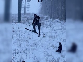 Застрявшие на три часа на канатной дороге туристы в Башкирии рассказали о произошедшем (ВИДЕО)