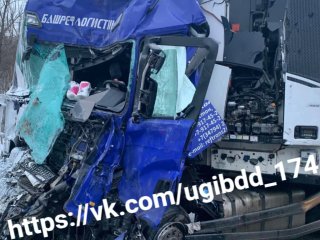 Дальнобойщик из Башкирии серьезно пострадал в ДТП в Челябинской области